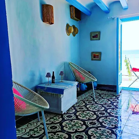 Colorful Sunrise (adults Only) Apartment